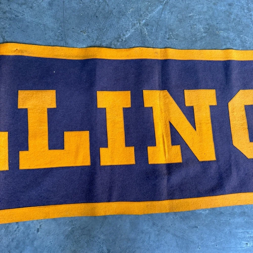 Vintage 1910-1920s Univeristy of Illinois Rectangle Banner Pennant HUGE 69